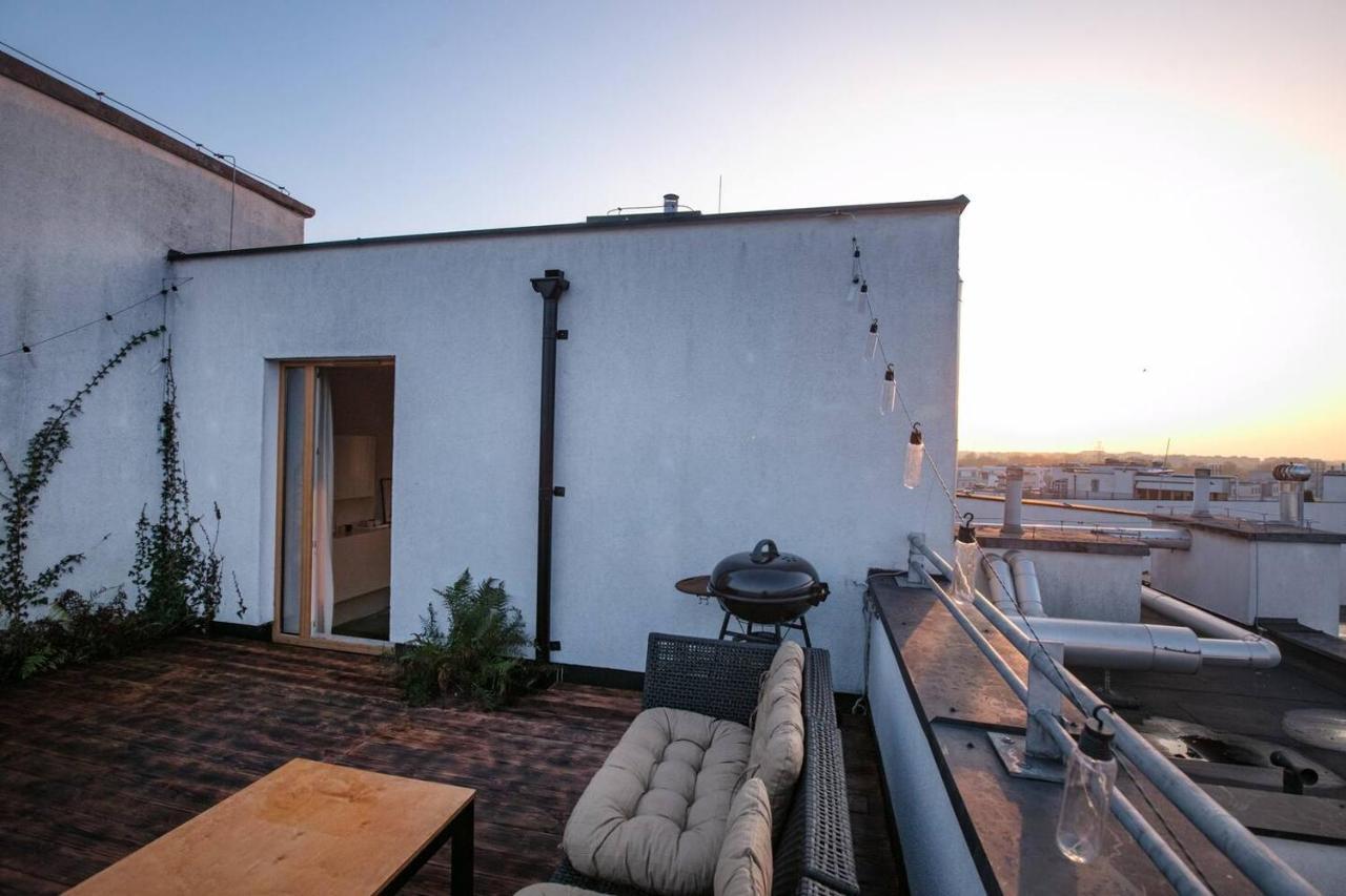 Dwupoziomowy, Rodzinny Apartament. Ochrona, Garaz. Varsovia Exterior foto